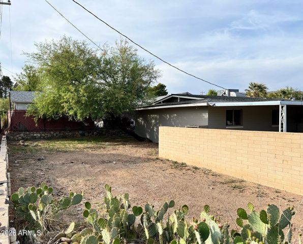 401 W GREENWICH Road, Kearny, AZ 85137