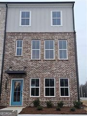 2859 Beacon Bend Crossing, Lawrenceville, GA 30043