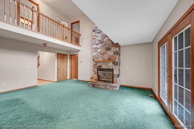 7250 Randall Drive, Fenton, MI 48430