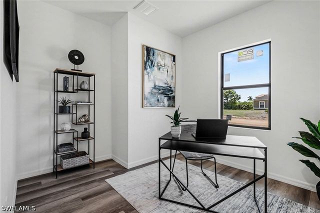 1727 NE 12th TER, Cape Coral, FL 33909