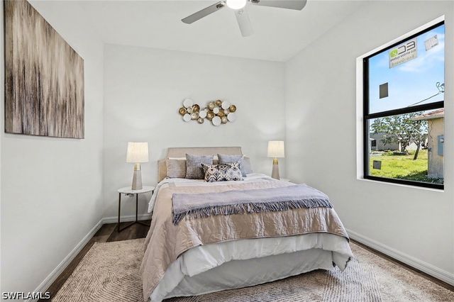 1727 NE 12th TER, Cape Coral, FL 33909