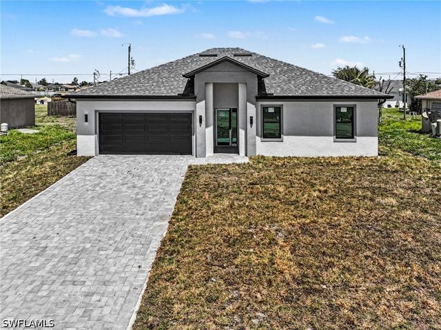 1727 NE 12th TER, Cape Coral, FL 33909