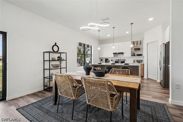 1727 NE 12th TER, Cape Coral, FL 33909