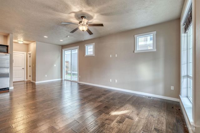 4470 S Axiom Ave, Boise, ID 83716