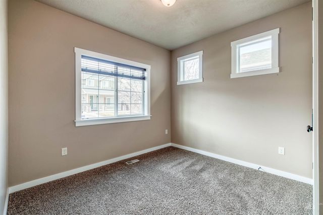 4470 S Axiom Ave, Boise, ID 83716