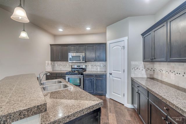 4470 S Axiom Ave, Boise, ID 83716