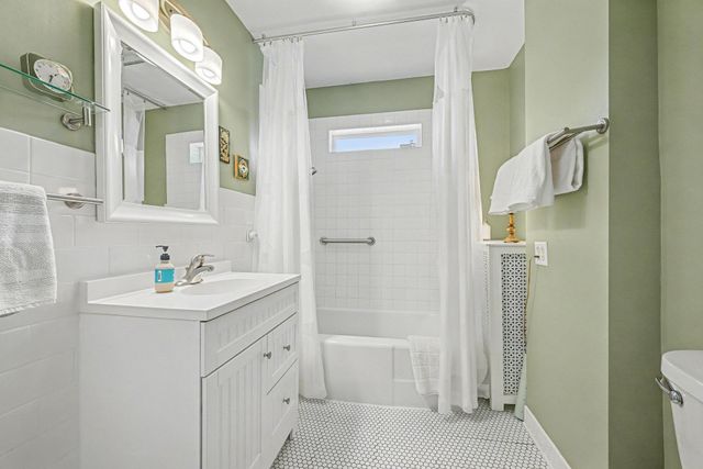 814 Central Avenue, Red Wing, MN 55066