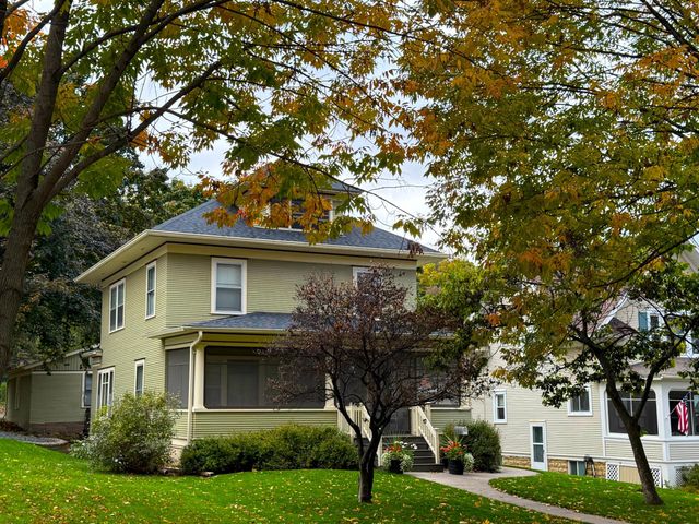 814 Central Avenue, Red Wing, MN 55066