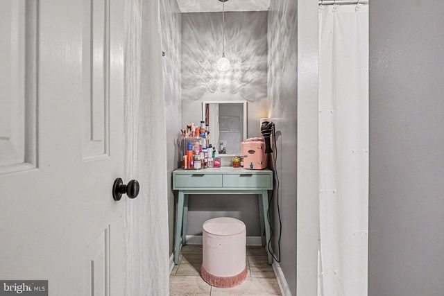 519 LEXINGTON AVE, Mechanicsburg, PA 17055