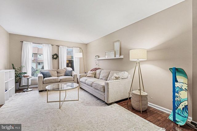 519 LEXINGTON AVE, Mechanicsburg, PA 17055