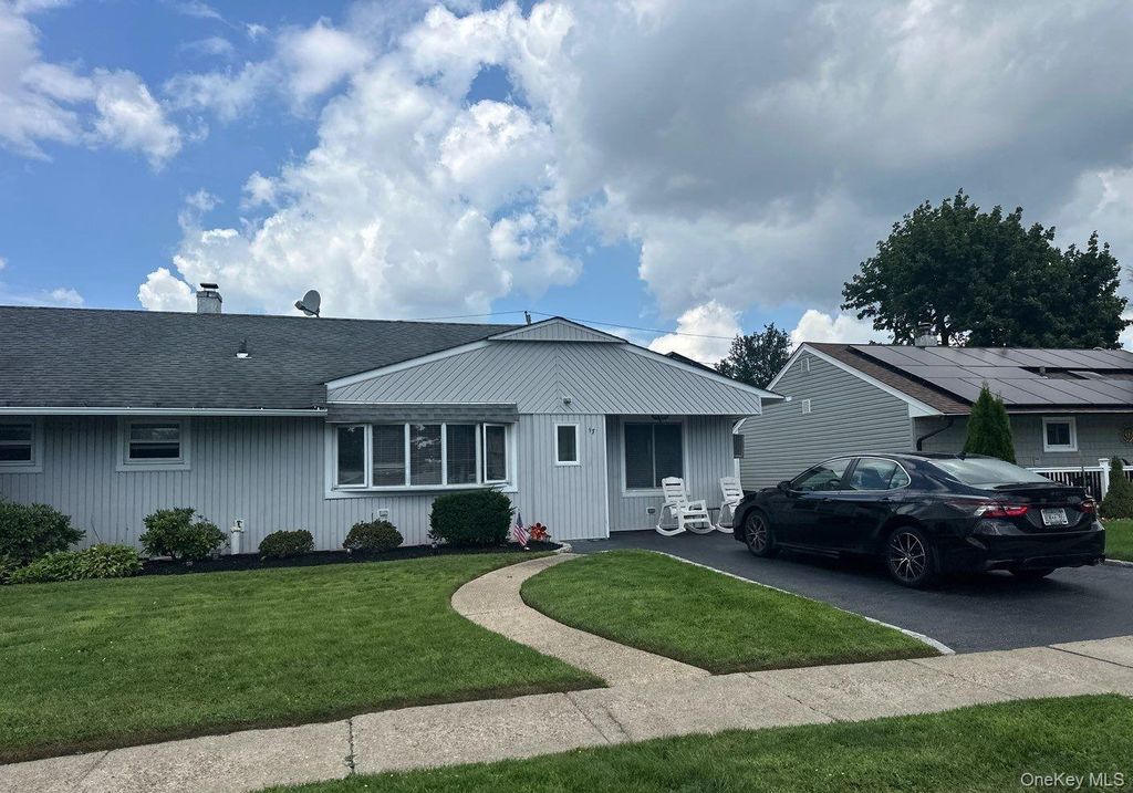 17 Wilson Lane, Bethpage, NY 11714 — exterior