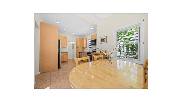 5600 MOSHOLU Avenue, New York City, NY 10471