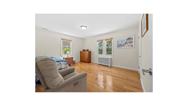 5600 MOSHOLU Avenue, New York City, NY 10471