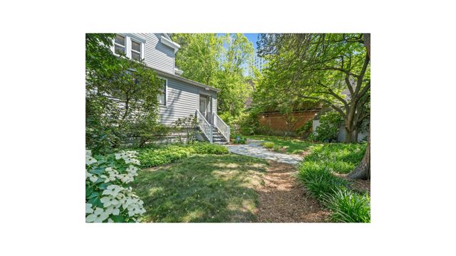 5600 MOSHOLU Avenue, New York City, NY 10471