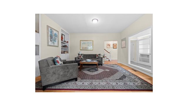 5600 MOSHOLU Avenue, New York City, NY 10471