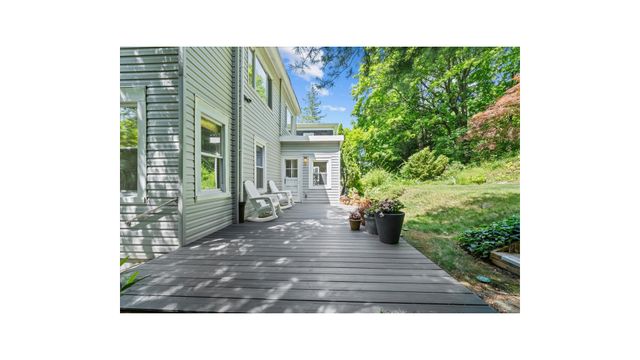 5600 MOSHOLU Avenue, New York City, NY 10471