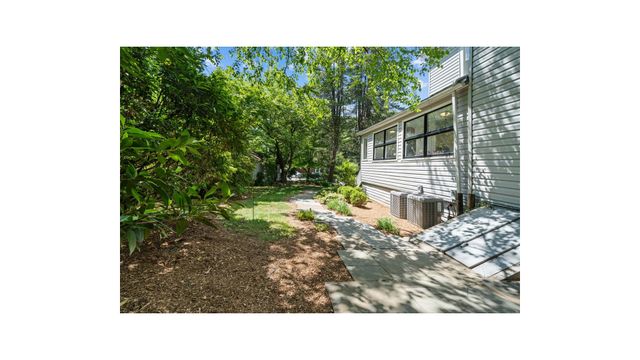 5600 MOSHOLU Avenue, New York City, NY 10471