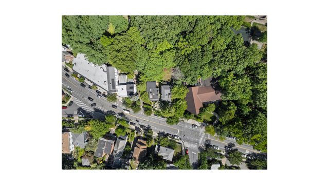 5600 MOSHOLU Avenue, New York City, NY 10471