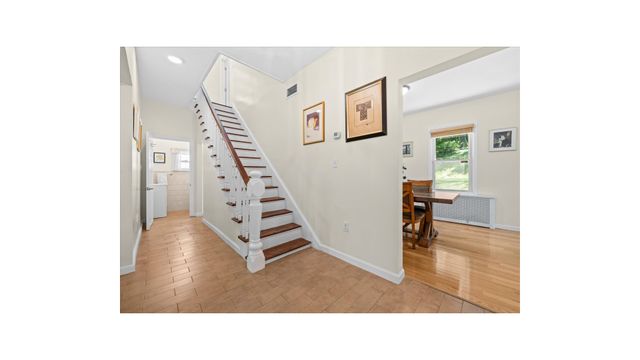 5600 MOSHOLU Avenue, New York City, NY 10471