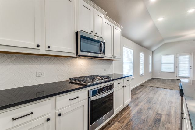 1024 Embers Lane, Denton, TX 76201