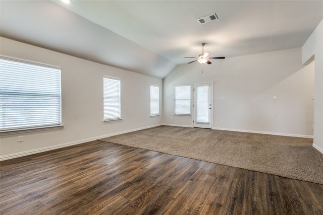1024 Embers Lane, Denton, TX 76201