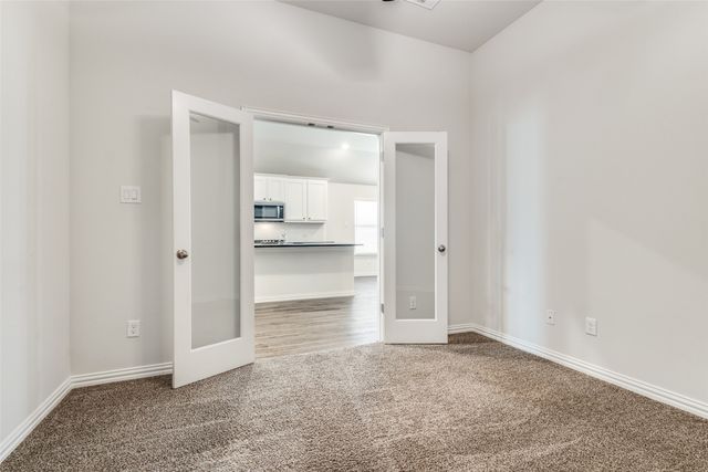 1024 Embers Lane, Denton, TX 76201