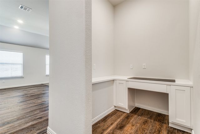1024 Embers Lane, Denton, TX 76201