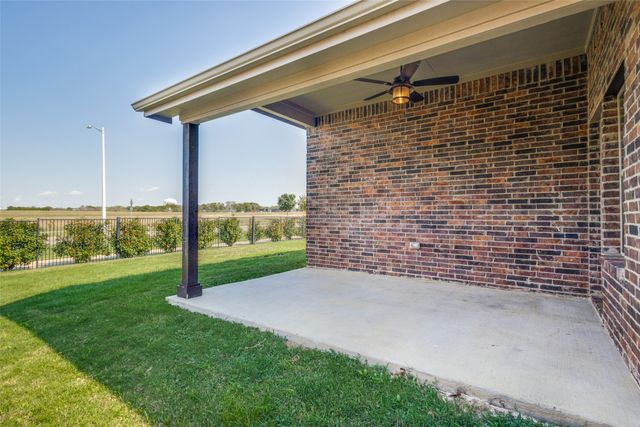 1024 Embers Lane, Denton, TX 76201
