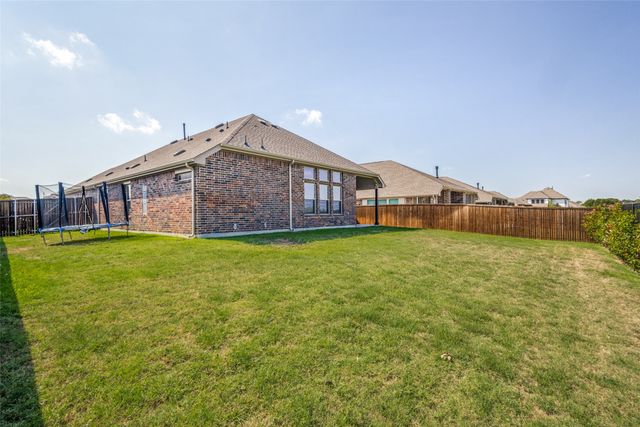 1024 Embers Lane, Denton, TX 76201