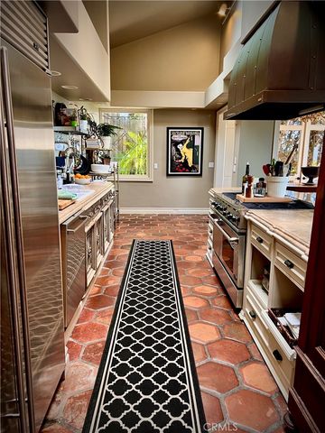 570 Allview, Laguna Beach, CA 92651