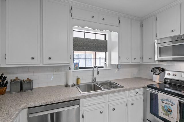 9269 Wheelock Hall Road, Bryan, TX 77859