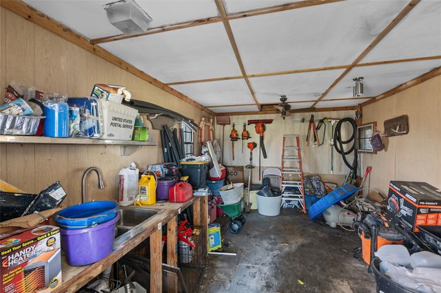 9269 Wheelock Hall Road, Bryan, TX 77859