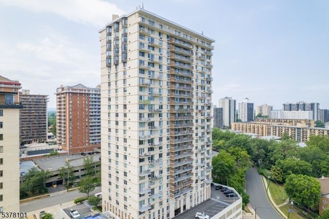 160 Overlook Ave 11C, Hackensack City, NJ 07601