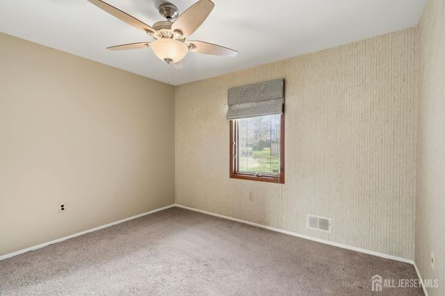 51 Malibu Court, Old Bridge, NJ 08857