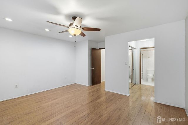 51 Malibu Court, Old Bridge, NJ 08857