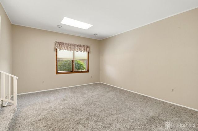 51 Malibu Court, Old Bridge, NJ 08857