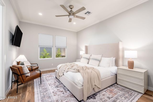 1555 E OCOTILLO Road 9, Phoenix, AZ 85014