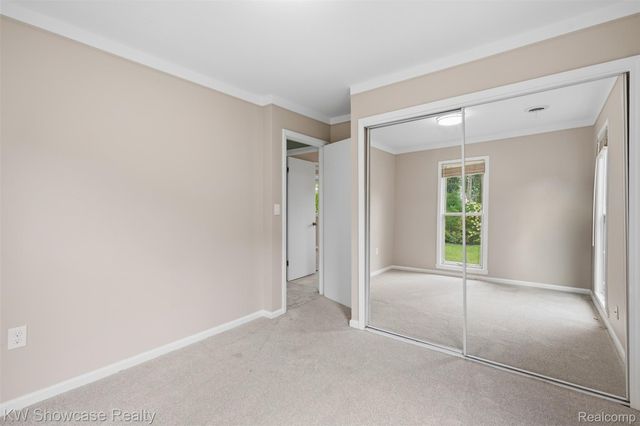 2152 Shankin Drive, Wolverine Lake Village, MI 48390