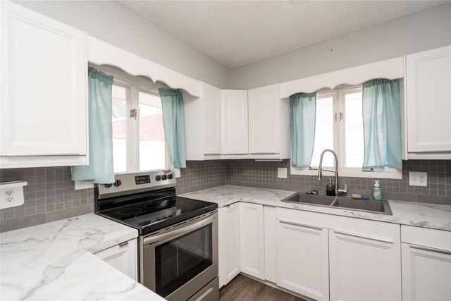 1310 SW Ordnance Road, Ankeny, IA 50023