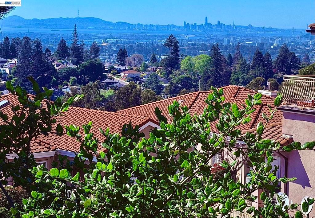 4320 Terrabella Way, Oakland, CA 94619