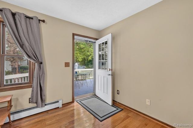 5219 E Carpenter Road, Flint, MI 48506