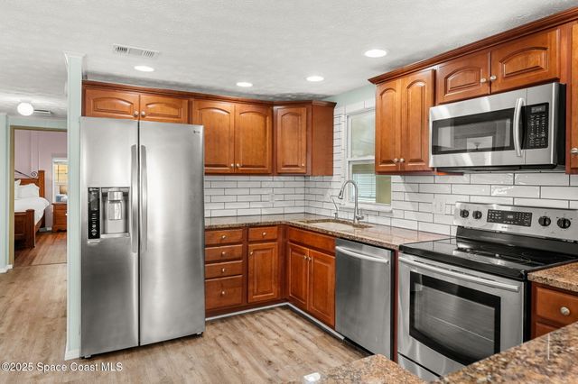 1885 Mango Street NE, Palm Bay, FL 32905