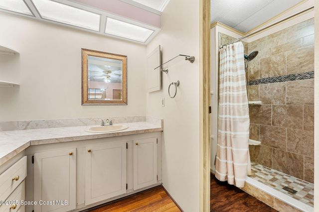 1885 Mango Street NE, Palm Bay, FL 32905