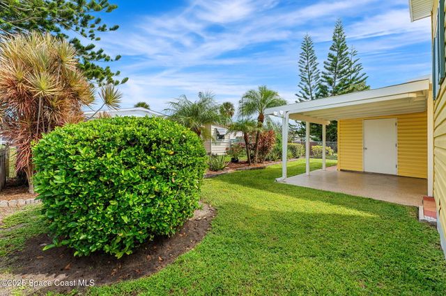 1885 Mango Street NE, Palm Bay, FL 32905