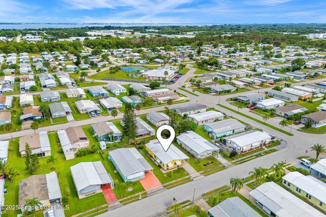 1885 Mango Street NE, Palm Bay, FL 32905