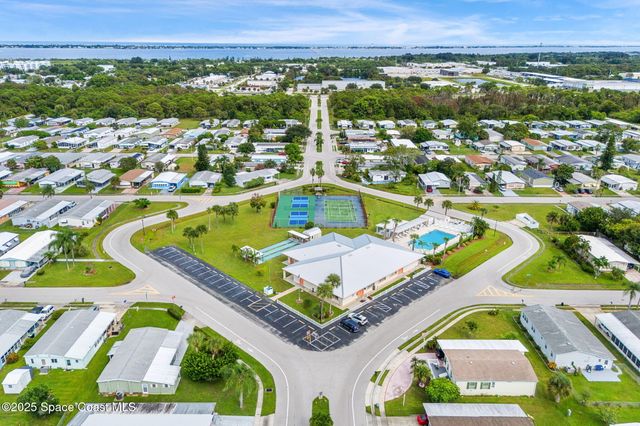 1885 Mango Street NE, Palm Bay, FL 32905