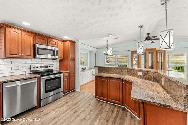 1885 Mango Street NE, Palm Bay, FL 32905