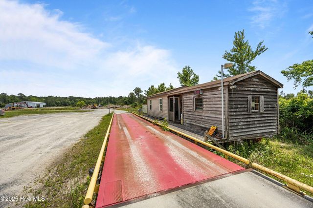 4700 Oakley Road, Stokes, NC 27884