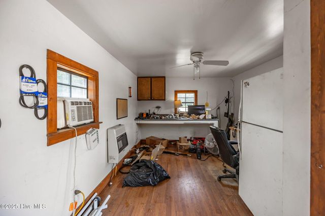 4700 Oakley Road, Stokes, NC 27884