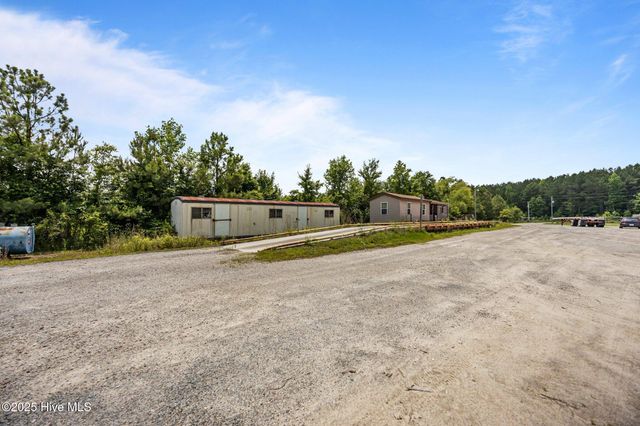 4700 Oakley Road, Stokes, NC 27884